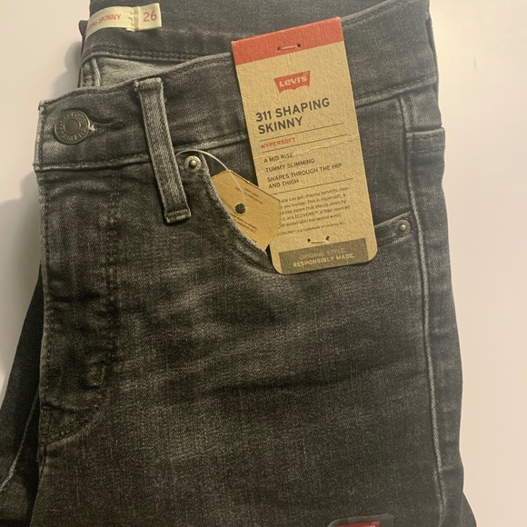 311 Levis black 2 Short W26 L 30 - Picture 1 of 1